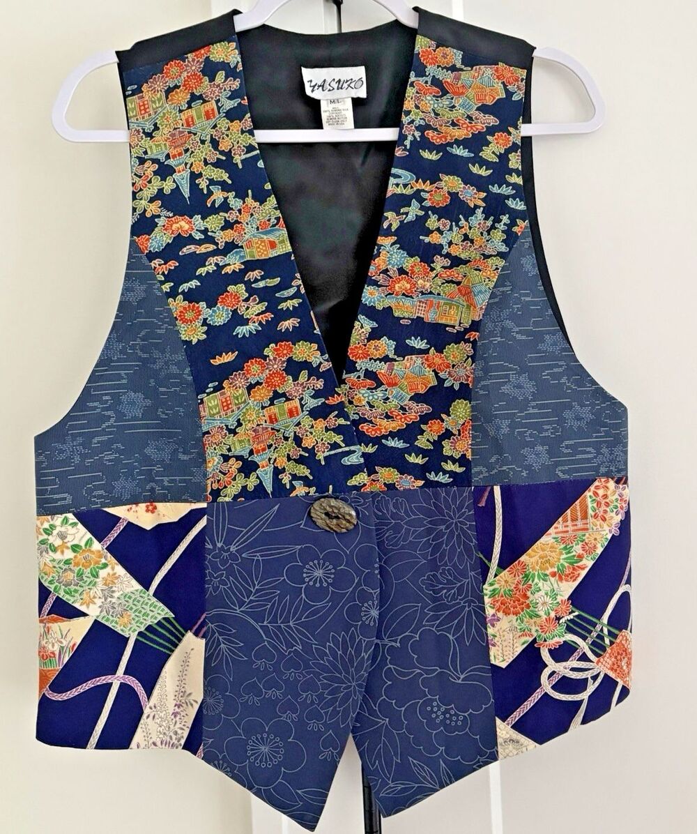 Yasuko Vest Women's M/L Vintage Kimono Silk Blue Floral Multicolor Button Lined